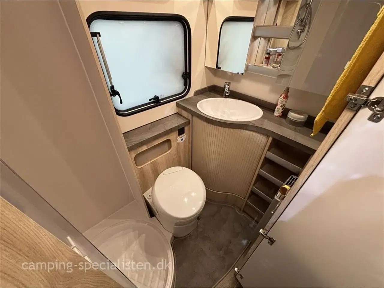 Billede 9 - 2026 - Hobby De Luxe 545 KMF   Hobby De lux 545 KMF model 2026 kan snart ses hos Camping-Specialisten.dk