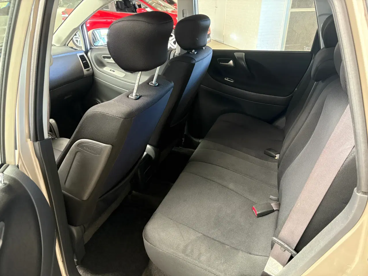 Billede 4 - Suzuki Liana 1,6 GL 106HK 5d Aut.