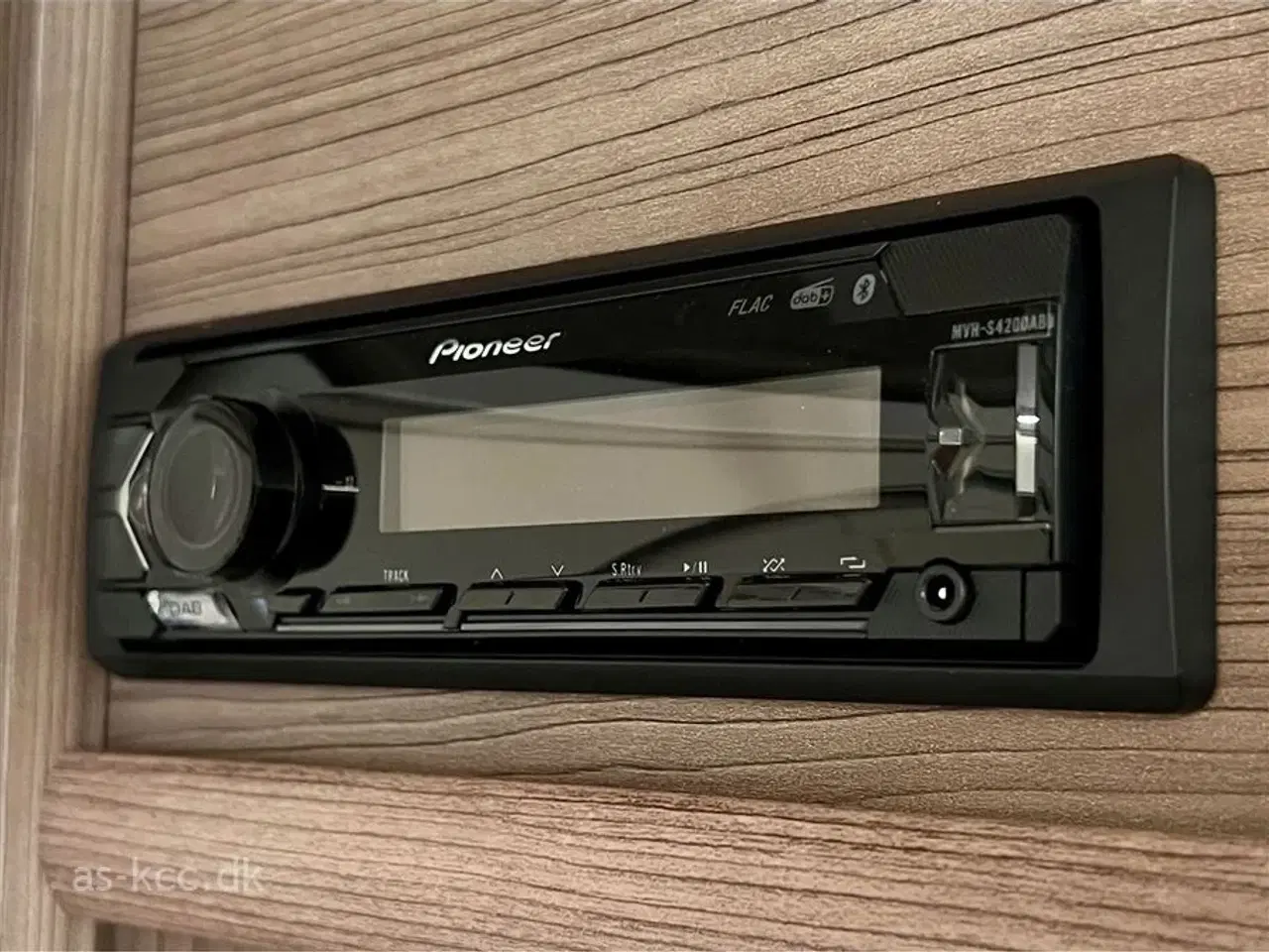 Billede 28 - 2025 - Kabe Ametist GLE KS B8 PREMIUM LINE   Kabe Ametist GLE KS B8 PREMIUM Line