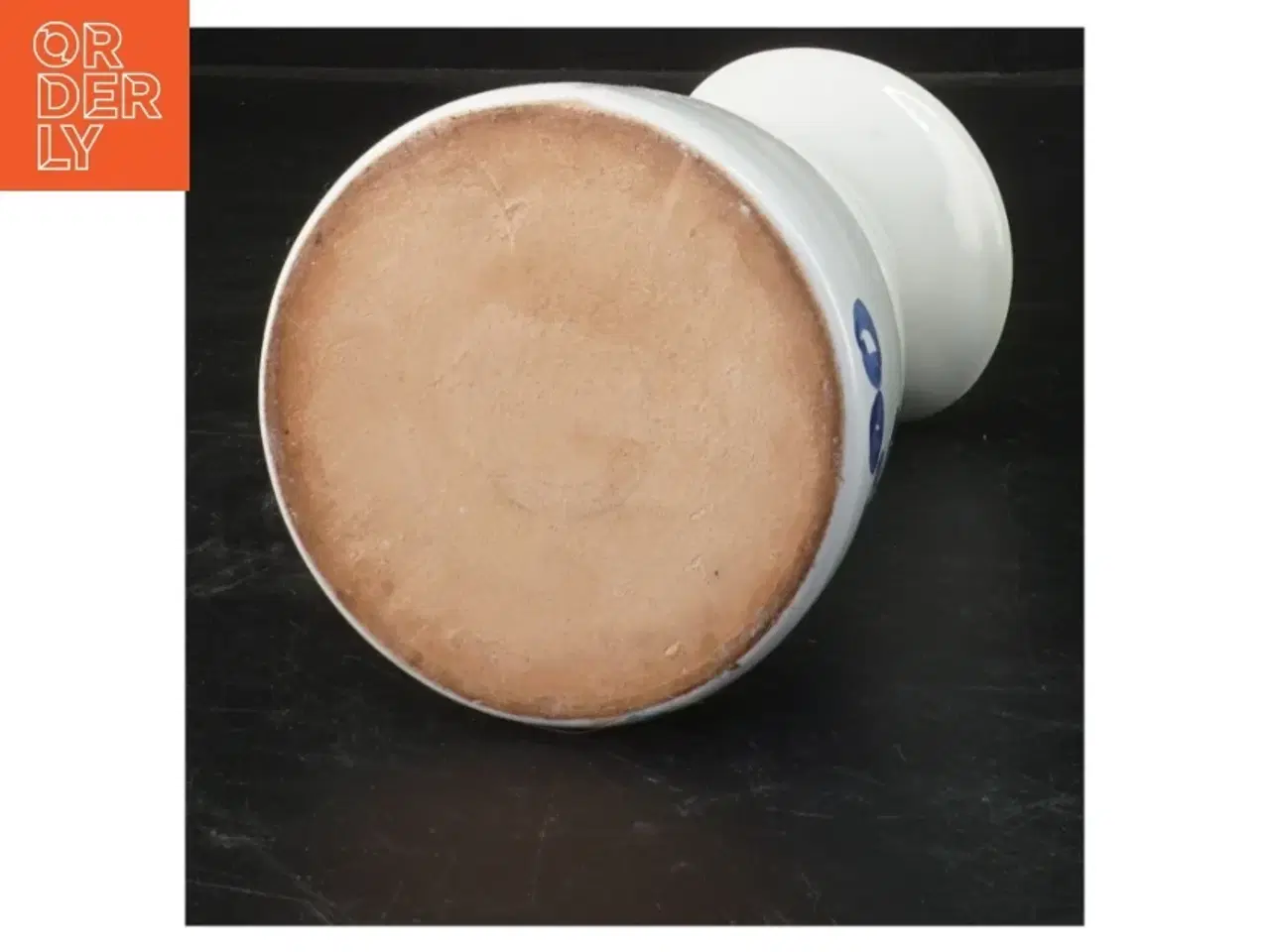 Billede 2 - Porcelæns kande med blå blomstermotiv (str. 17x9,5 cm)