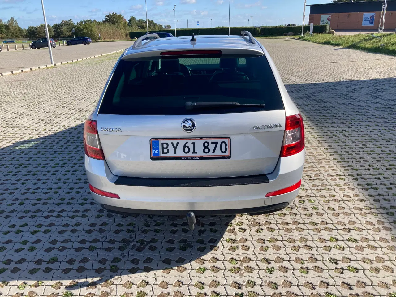 Billede 4 - Skoda Octavia med panorama soltag