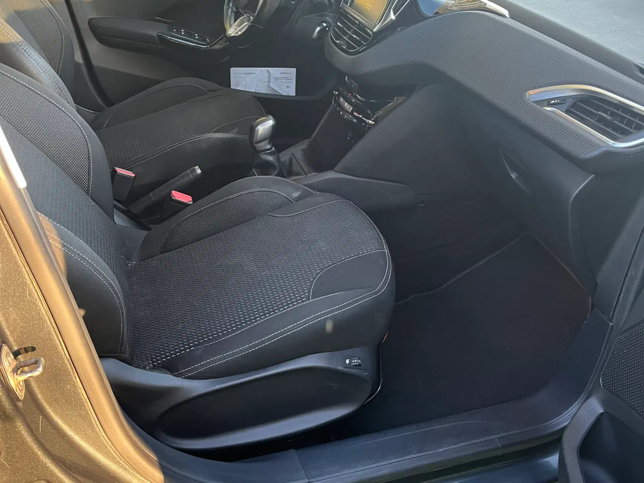 Billede 9 - Peugeot 208 1.6 blueHDI 100 hk 5 D