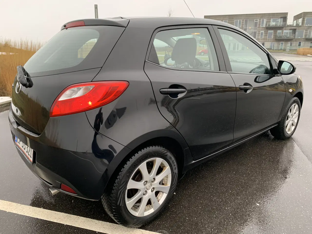 Billede 4 - MAZDA 2 Sort 5 døre
