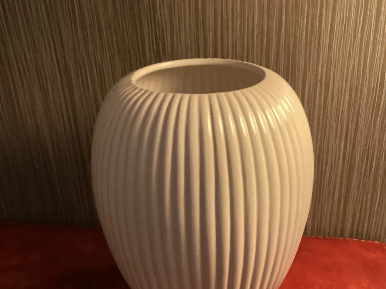 Billede 2 - Michael Andersen riflet stentøj vase model 4767