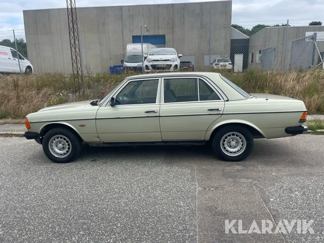 Billede 8 - Veteranbil Mercedes-Benz 230S