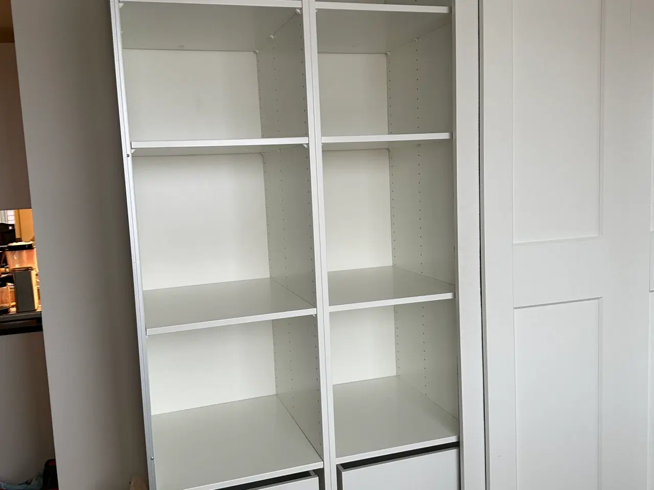 Billede 2 - Klædeskab