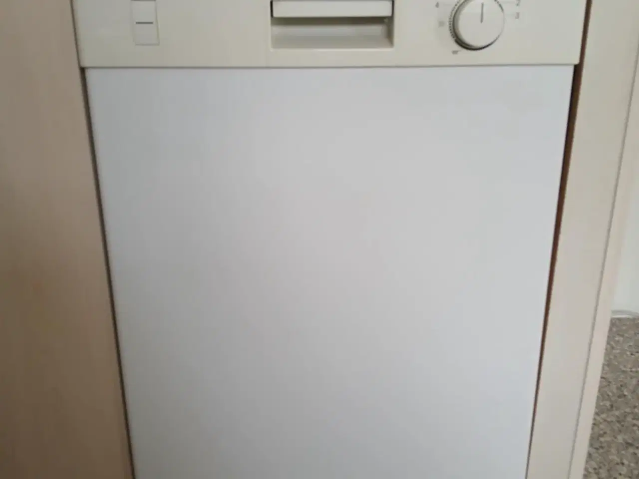 Billede 1 - Smal opvasker