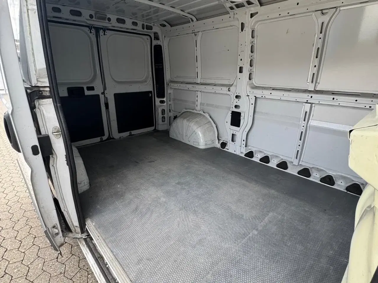 Billede 4 - Fiat Ducato 30 2,0 MJT 115 Kassevogn L2H1