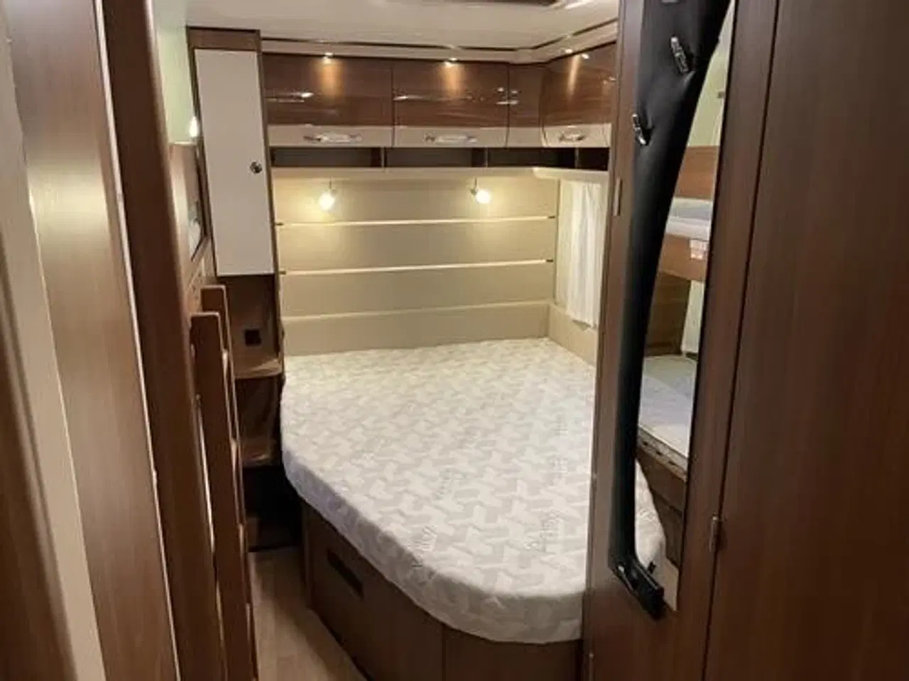 Billede 2 - LMC Maestro 592 K - TILBUD  Nu 233.333.-