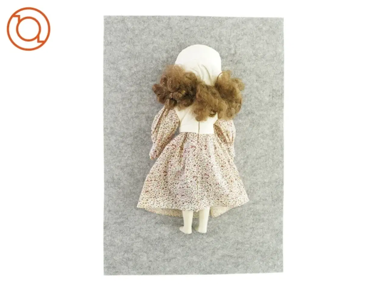 Billede 2 - Porcelæns dukke