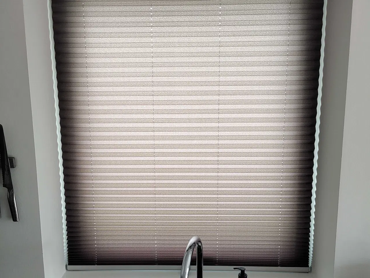 Billede 1 - 2 stk up/down plissegardin. 103*125 cm