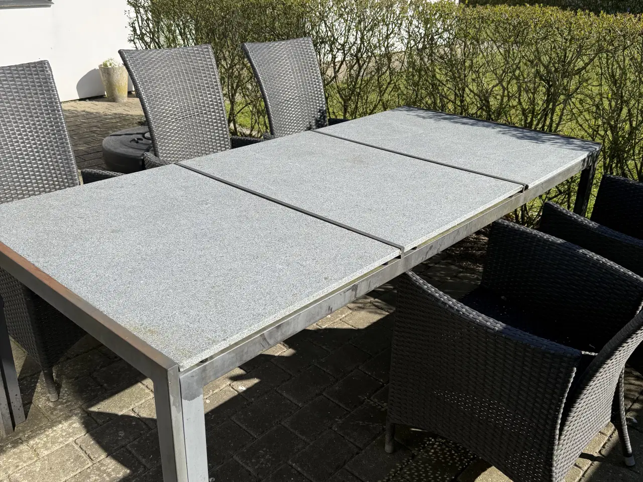 Billede 1 - Havebord med granit plader