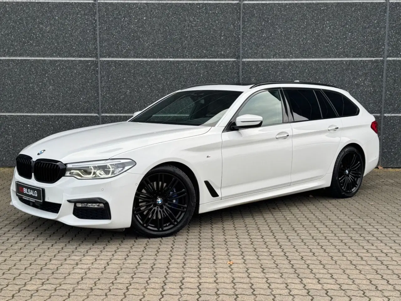 Billede 3 - BMW 530d 3,0 Touring M-Sport aut.