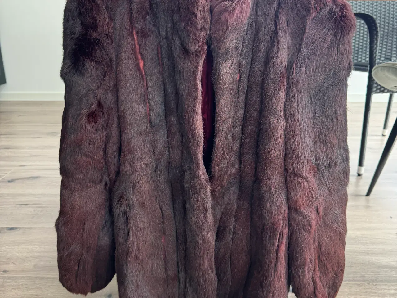 Billede 1 - Smuk rødbrun pels jakke