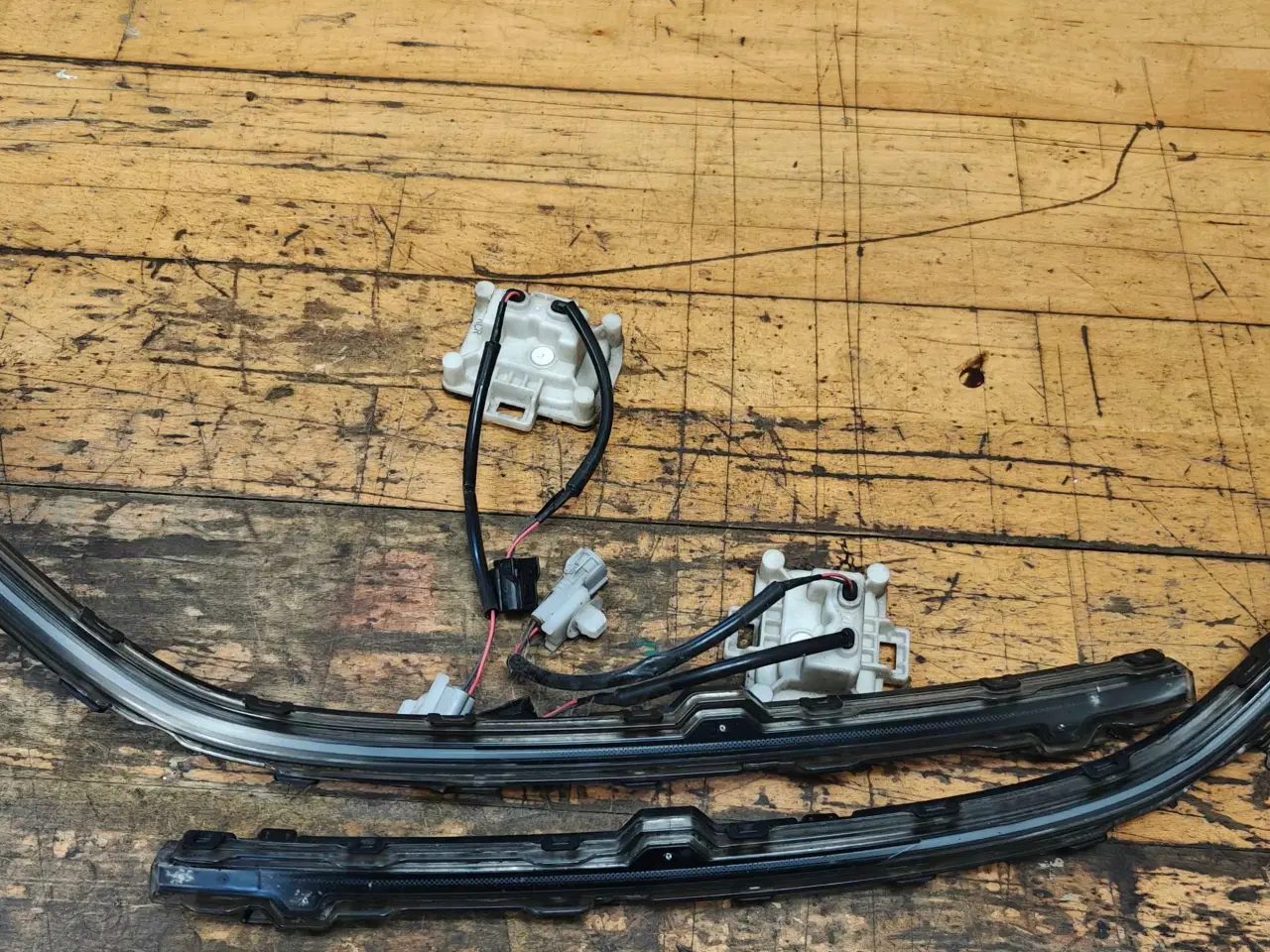 Billede 3 - Mazda6 2015-2017 signatur LEDlys under Chrome gril