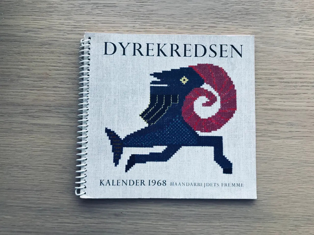 Billede 1 - Kalender 1968 - Aarets Korssting - Dyrekredsen