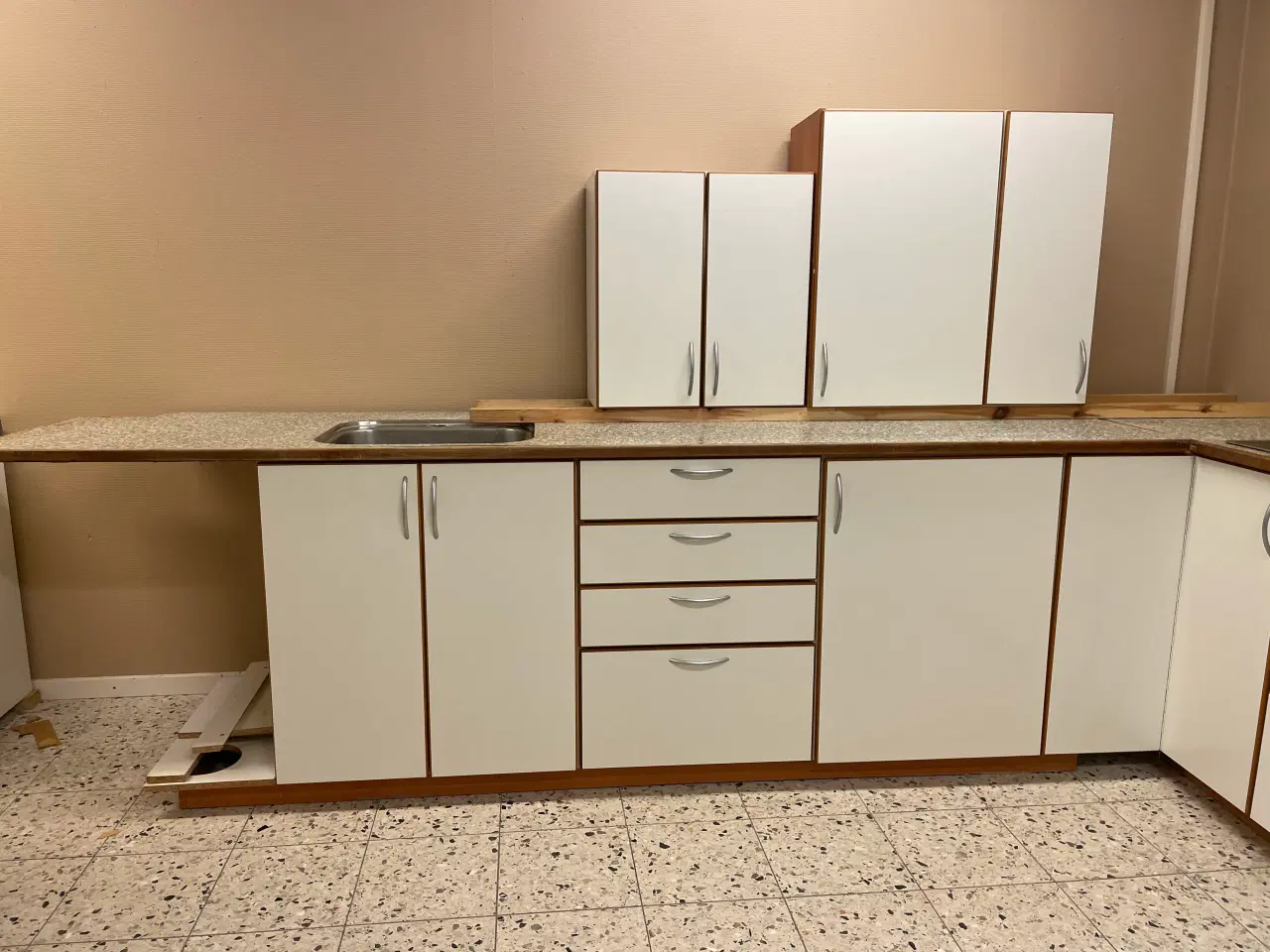 Billede 2 - KVIK køkken
