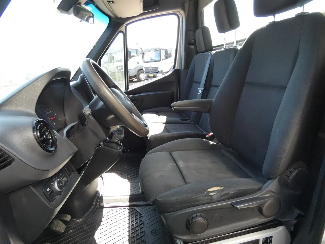 Billede 8 - Mercedes-Benz Sprinter 316 Kranbil 2,1 CDI A2 RWD 163HK Ladv./Chas. Man.