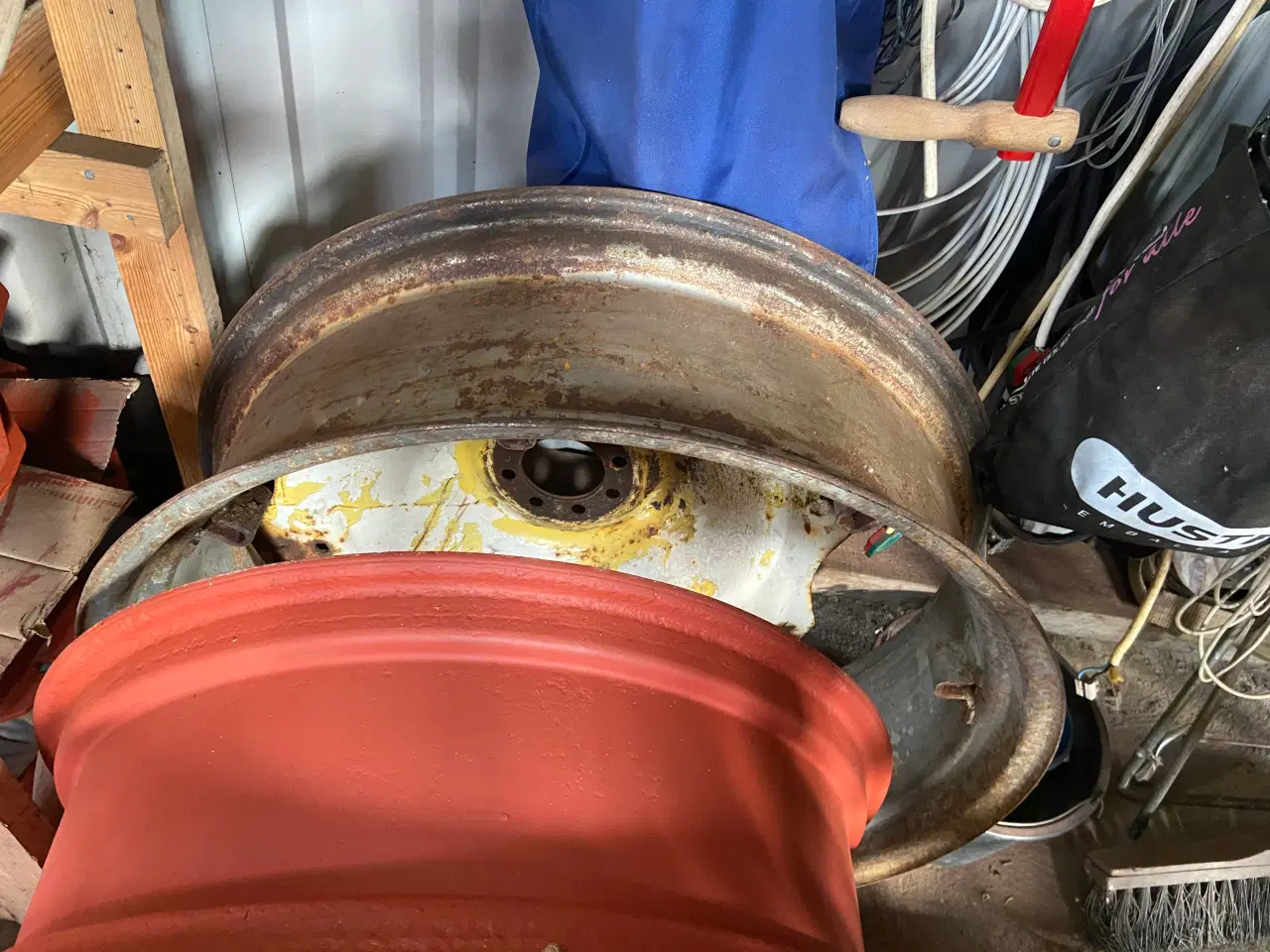 Billede 2 - 2 stk. 32 tommer fælge.