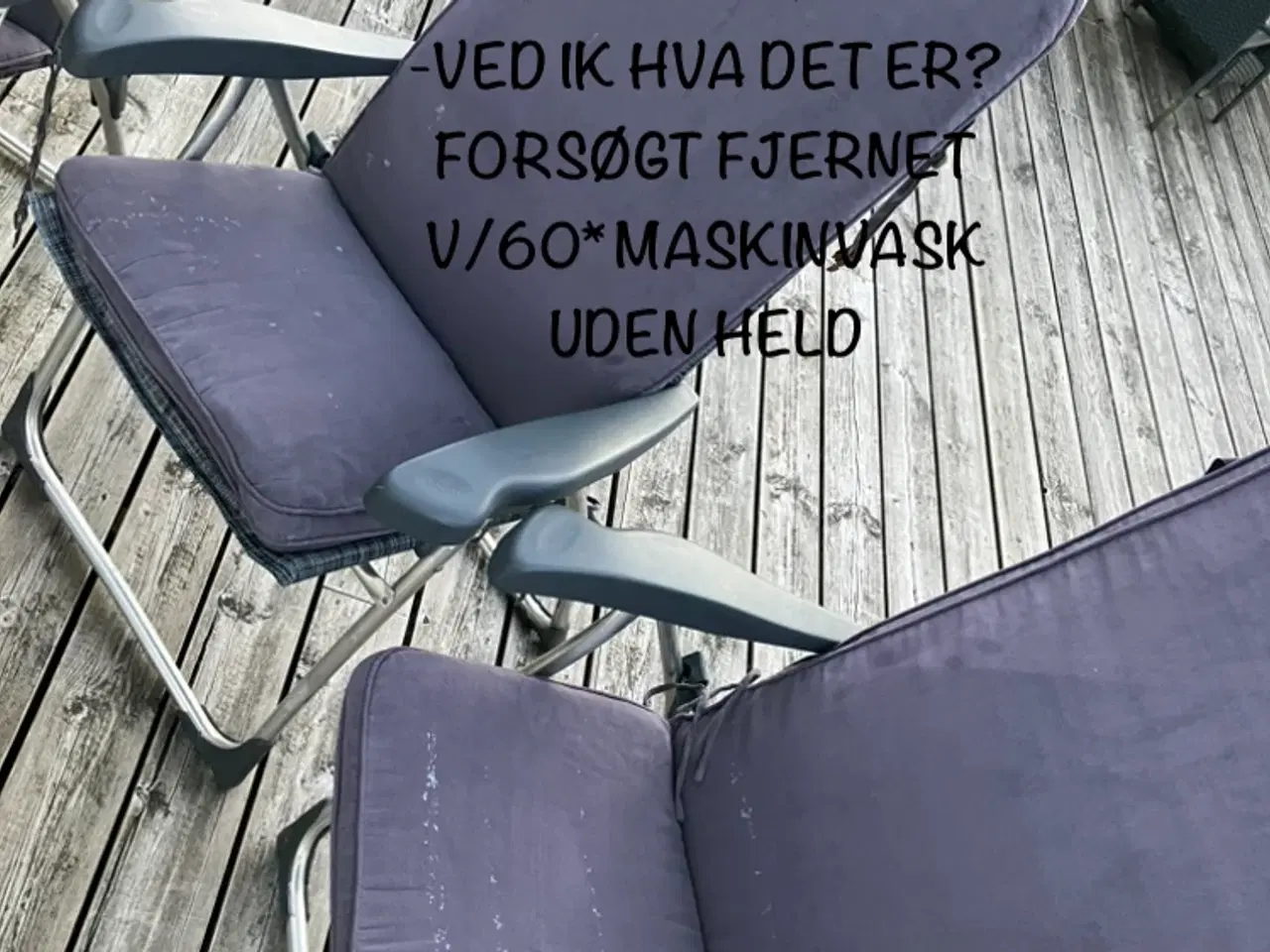 Billede 2 - KAN SENDES - 4 campingstole + hynder 