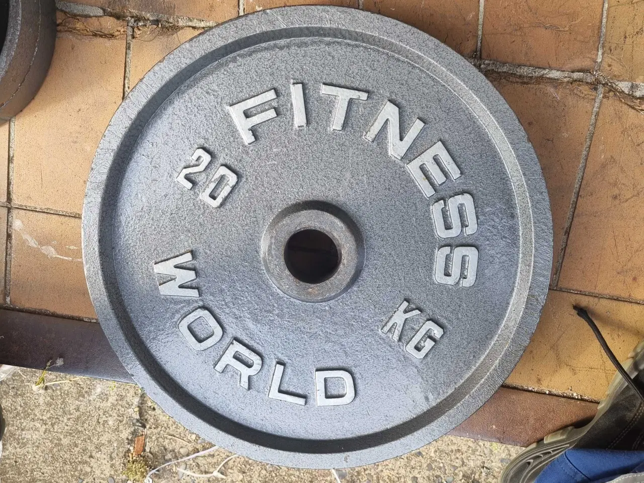 Billede 2 - Stativ plus 107,5kg metal plates