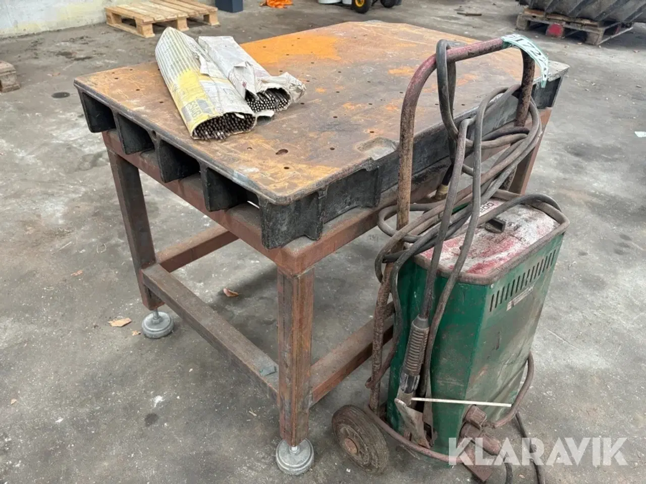 Billede 1 - Svejsemaskine, elektroder og svejsebord Migatronic LTO 200