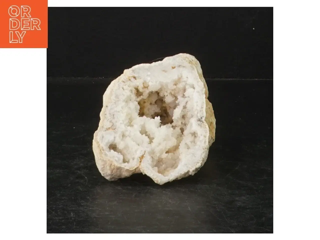 Billede 2 - Geode med krystaller (str. 13 cm)