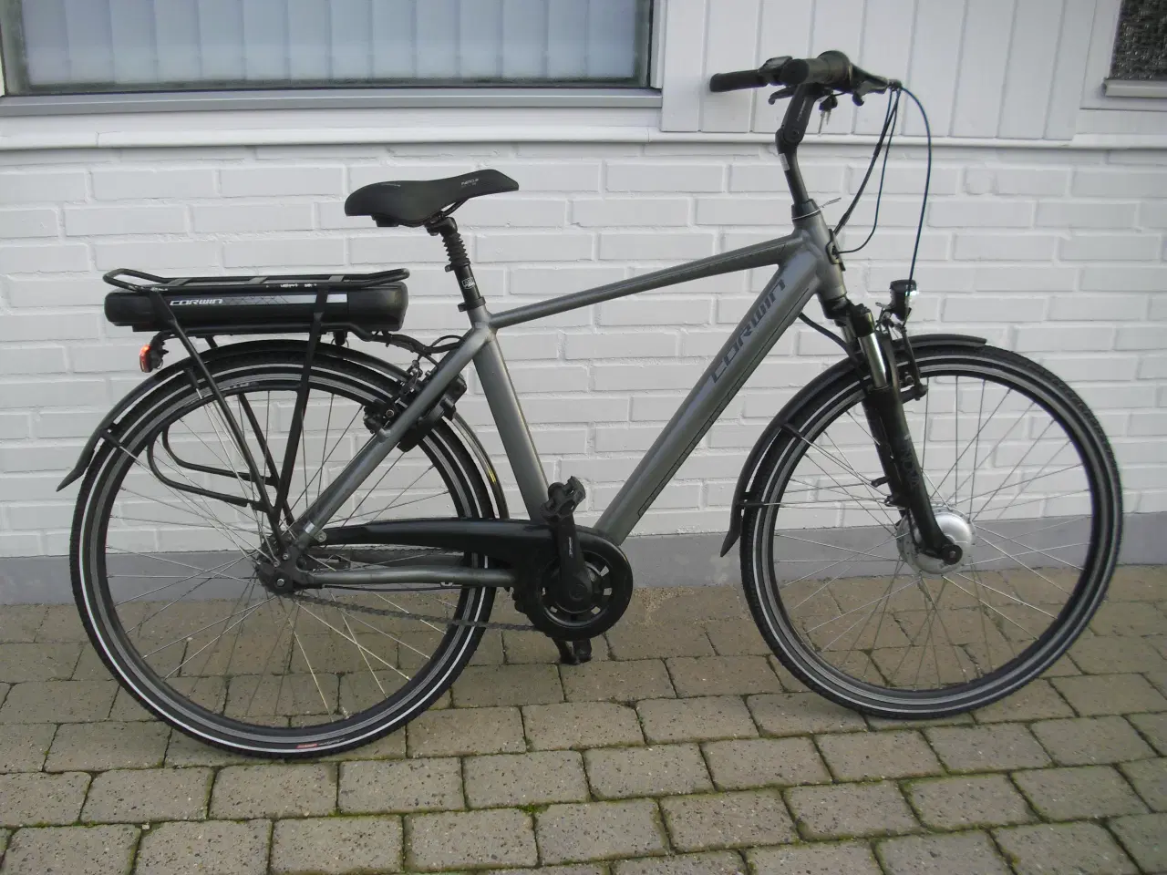 Billede 1 - El- cykel med godt batteri og lader