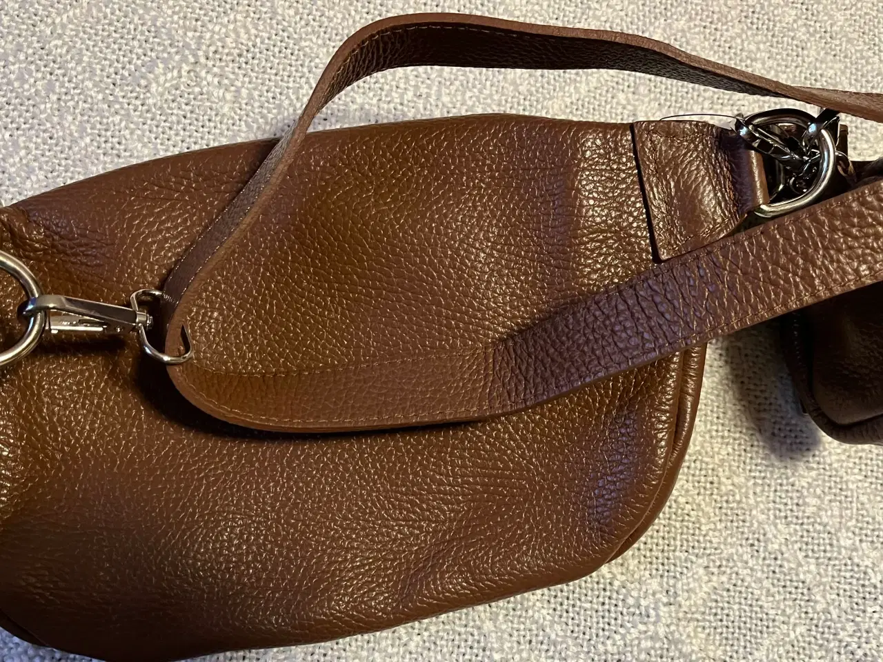 Billede 5 - Brun læder bumbag