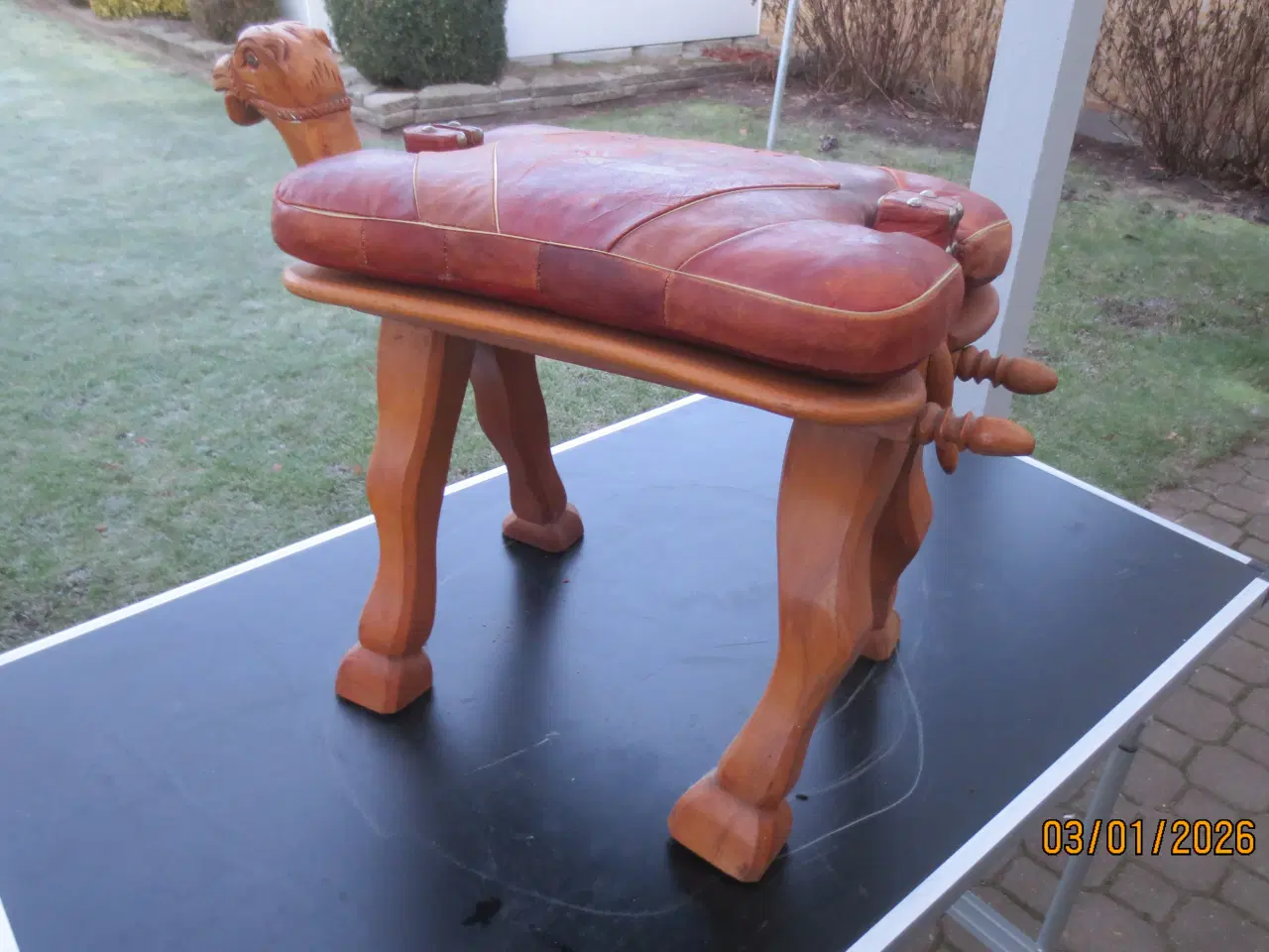 Billede 4 - 1 stk Drummedar Fodskammel med motiv