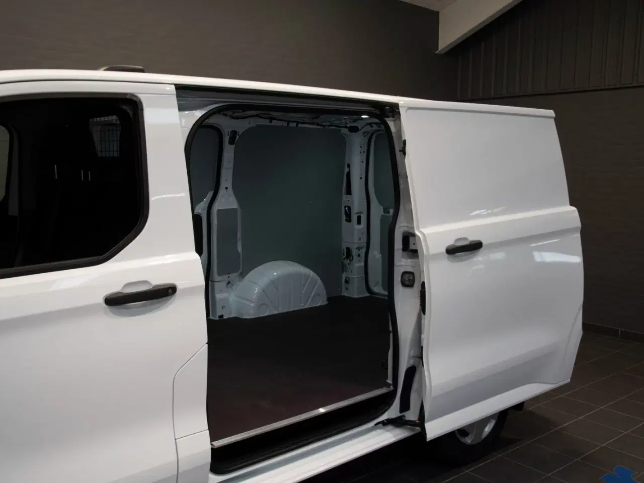 Billede 8 - Ford Transit Custom 300L 2,0 EcoBlue Trend