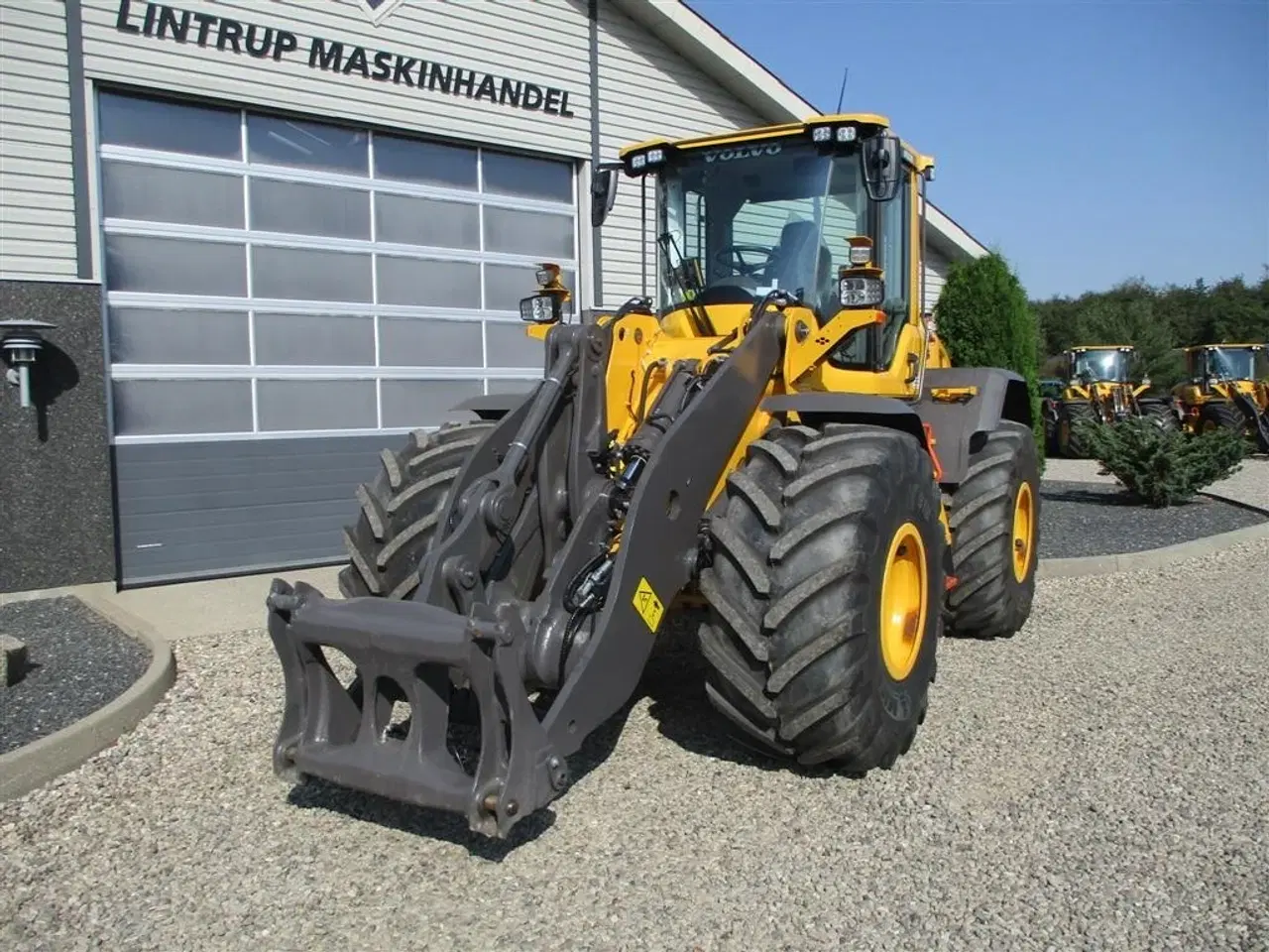 Billede 10 - Volvo L 70 H H2 BEMÆRK MED GARANTI FRA VOLVO FREM TIL DEN 9.9.2026. AGRICULTURE DK-maskine med lang arm, Co-Pilot & med 750mm Michelin MEGA X BIB hjul.