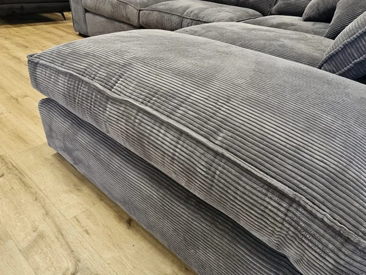 Billede 3 - Stor Hjørnesofa LINCOLN