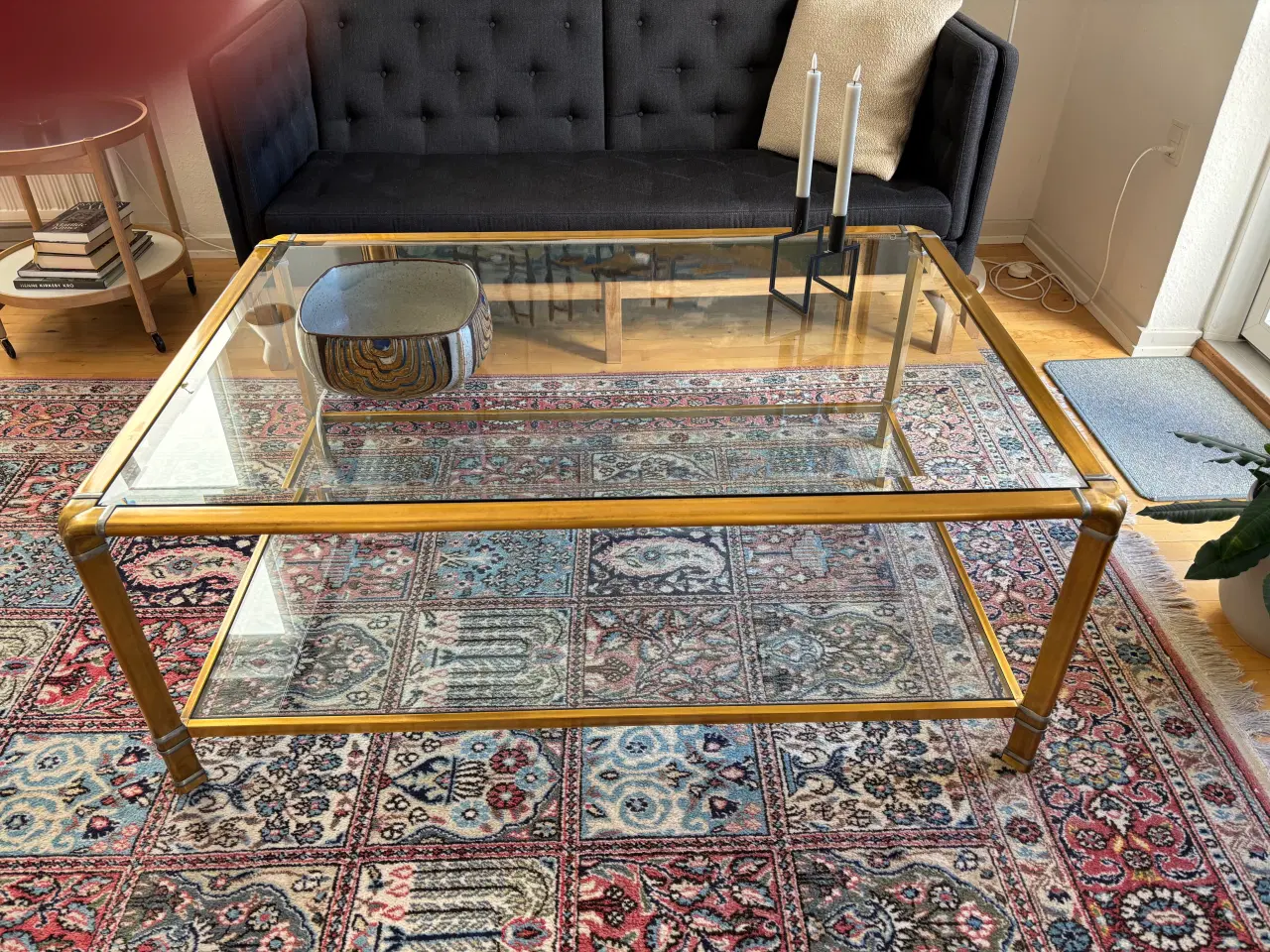 Billede 2 - Sofabord med facetsleben glasplade