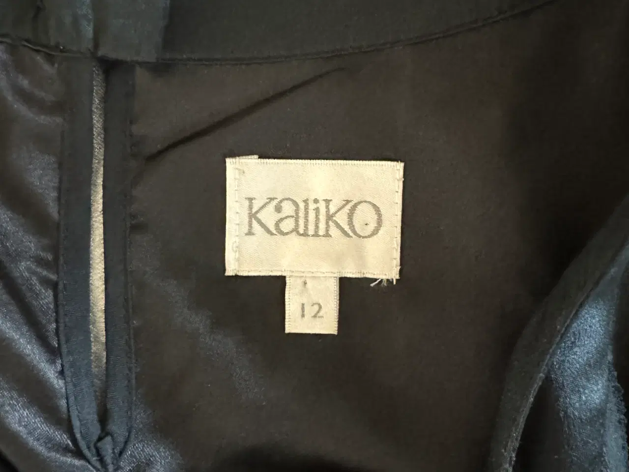Billede 8 - Vintage kjole fra Kaliko i uld og silke str 38