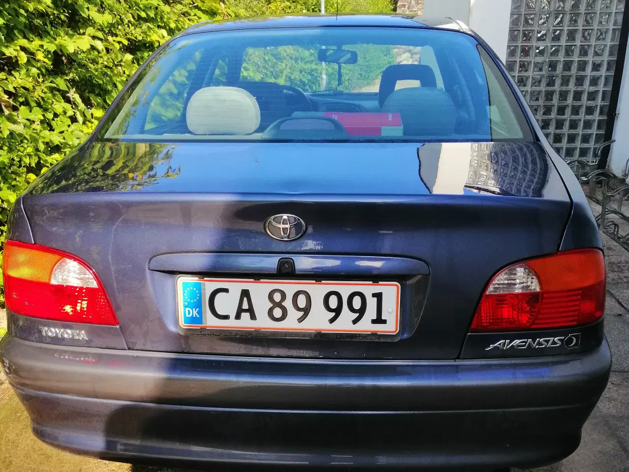 Billede 3 - Toyota Avensis 1.8 benzin 1999, synet aug24