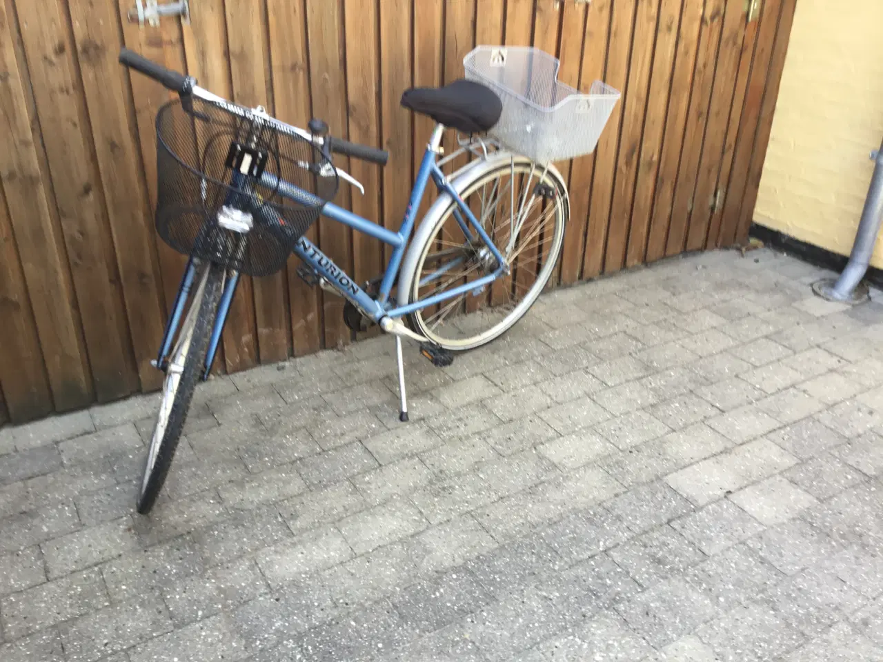 Billede 2 - Damecykel sælges.