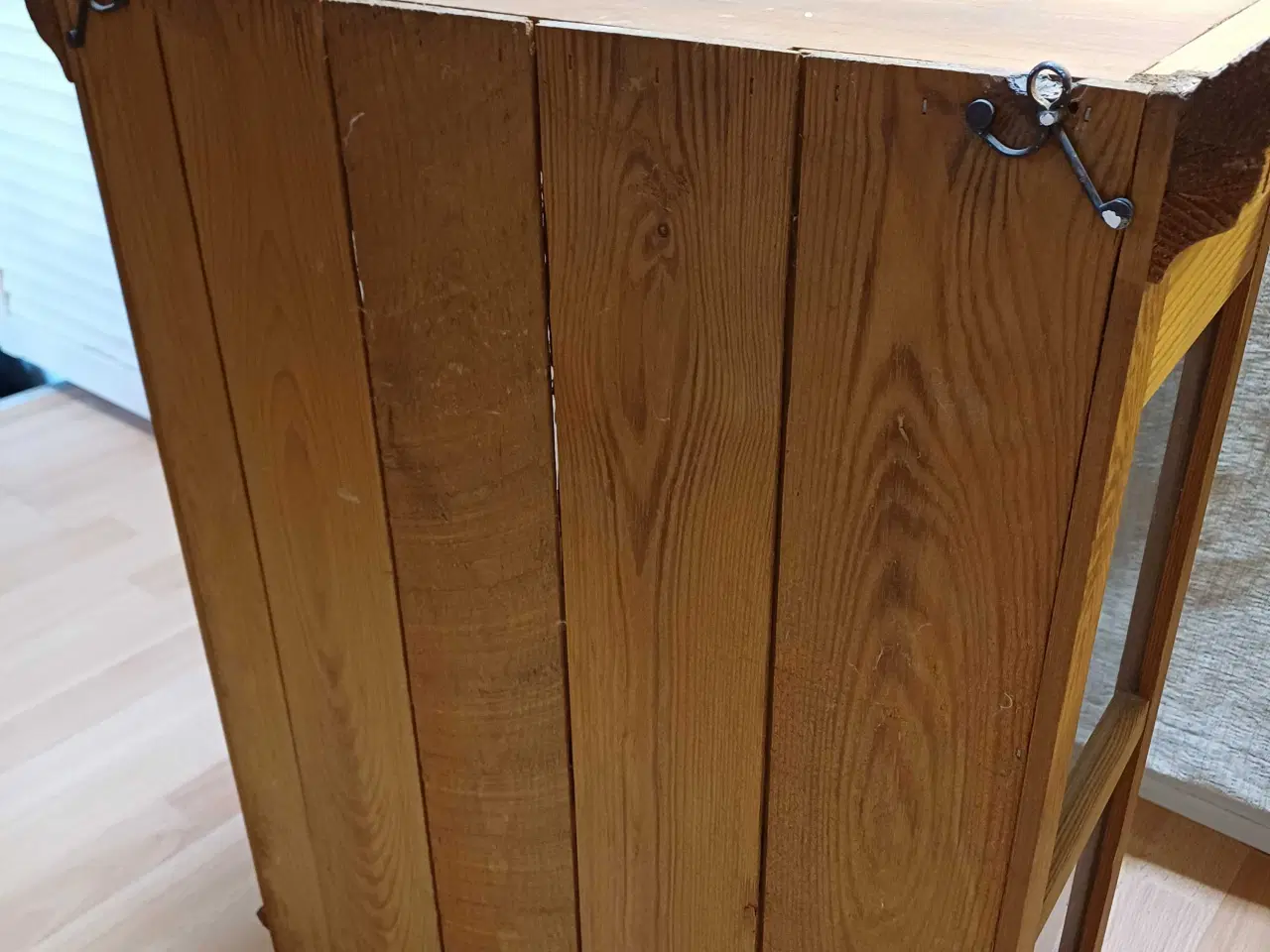 Billede 5 - Fint ældre vitrineskab 