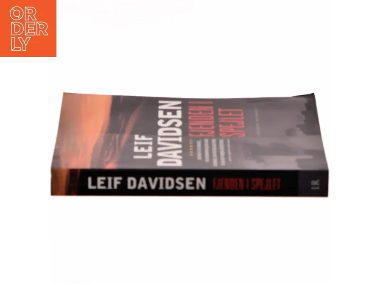 Billede 2 - Fjenden i spejlet : roman af Leif Davidsen (Bog)