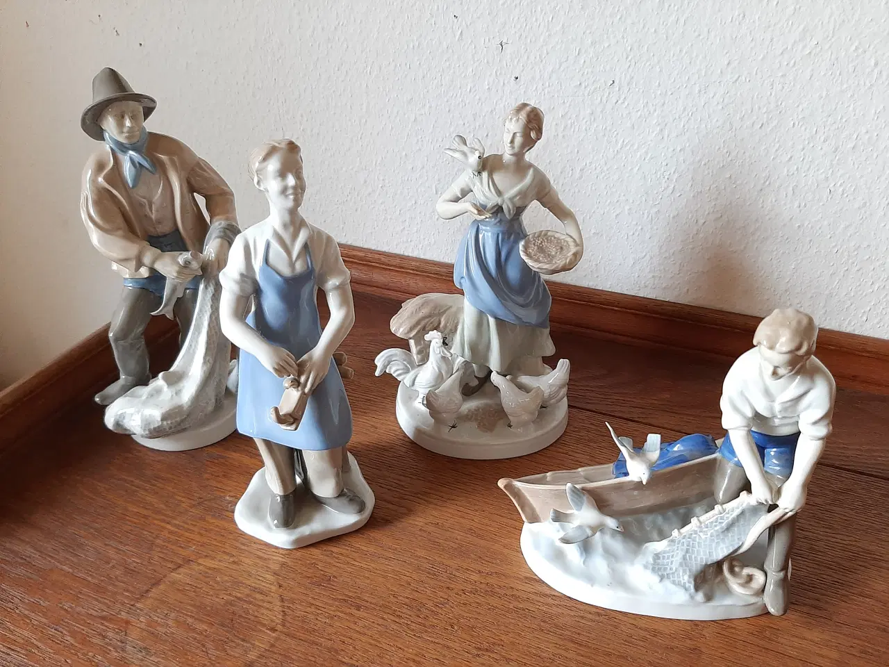 Billede 1 - GDR porcelænsfigurer