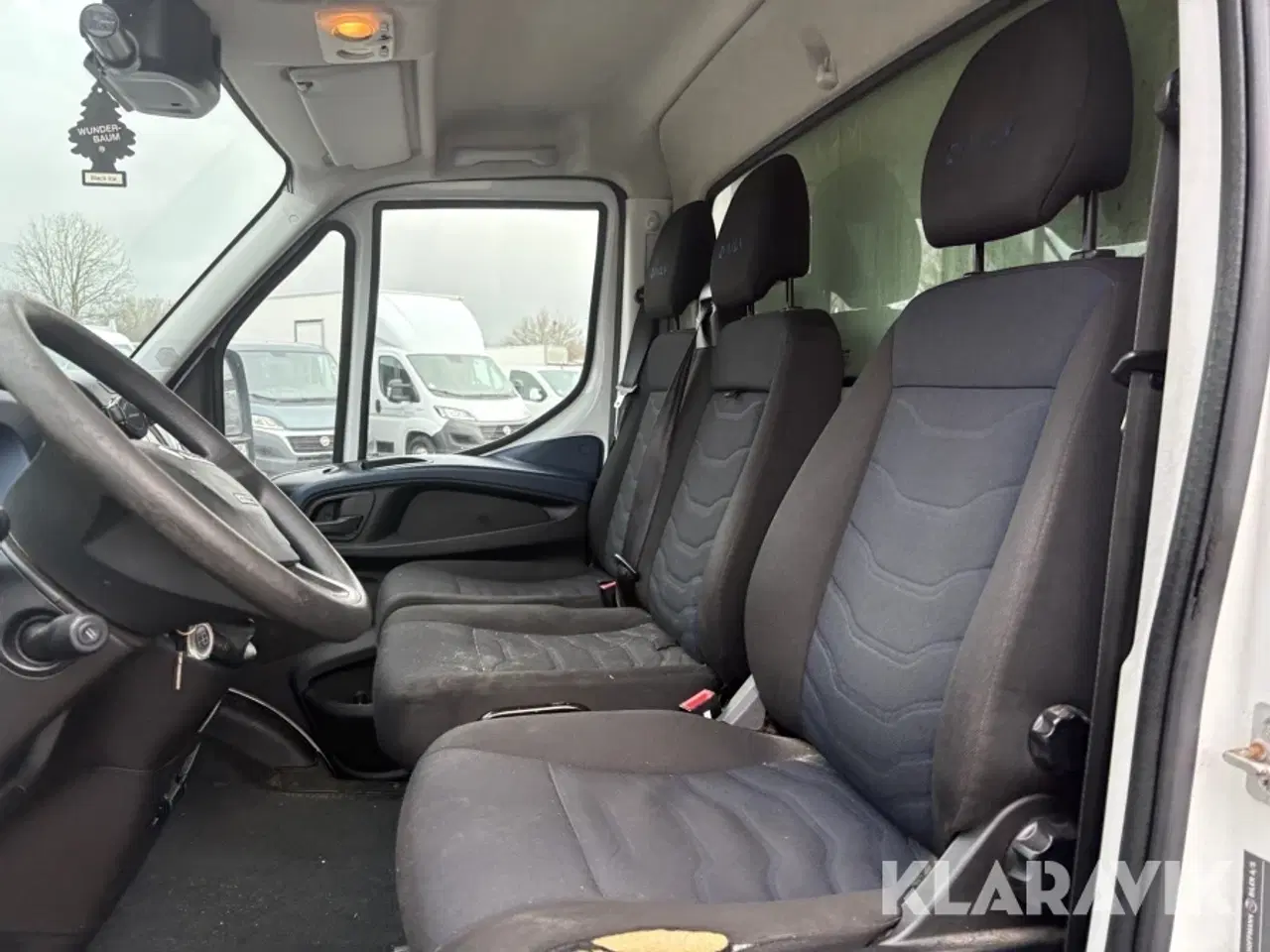 Billede 9 - Varebil Iveco 35s16, 2, 3D WB4100 AUT 8 pallers boksbil