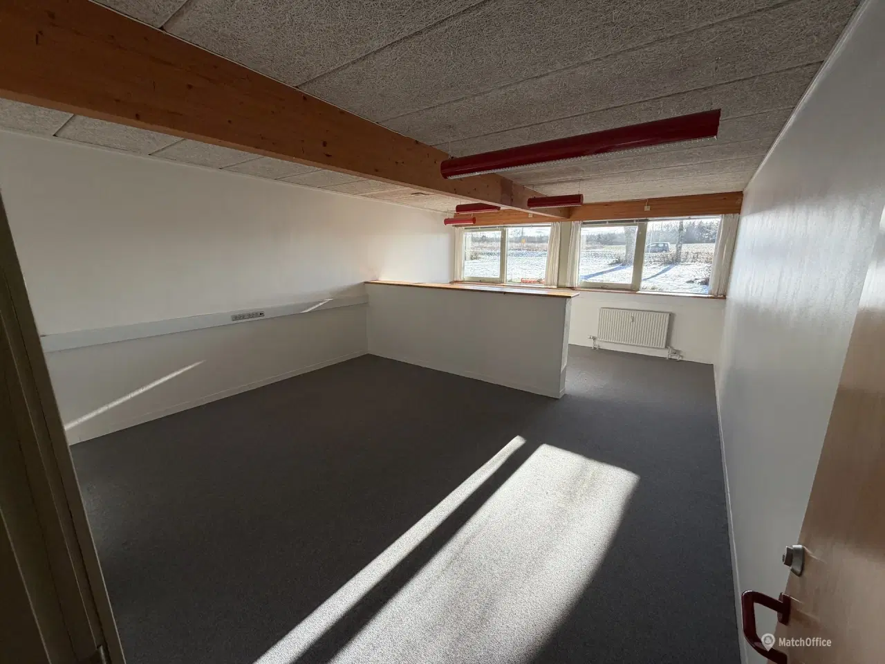 Billede 10 - Centralt beliggende 305 m2 kontorer og lager med grøn park udlejes i Jyllinge