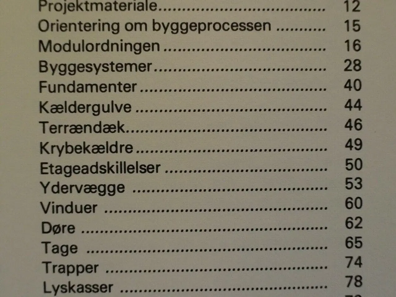 Billede 2 - bygningstegning, af h. veileborg, emne: anden kate