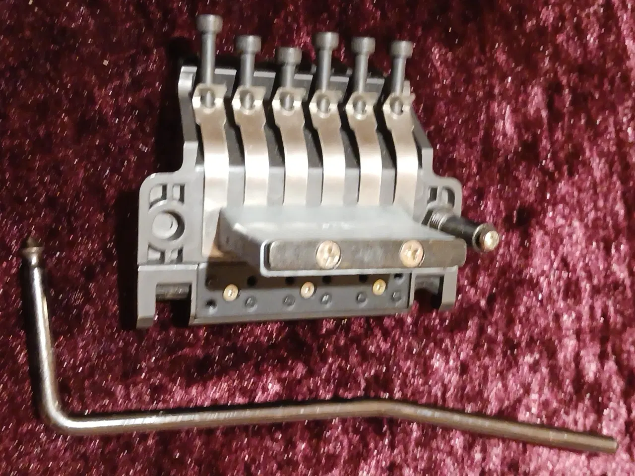 Billede 3 - Original Ibanez Edge Tremolo (Made in Japan) fra e
