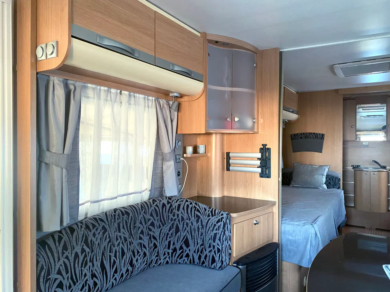 Billede 14 - Adria Adora 613HT - med alt tilbehør