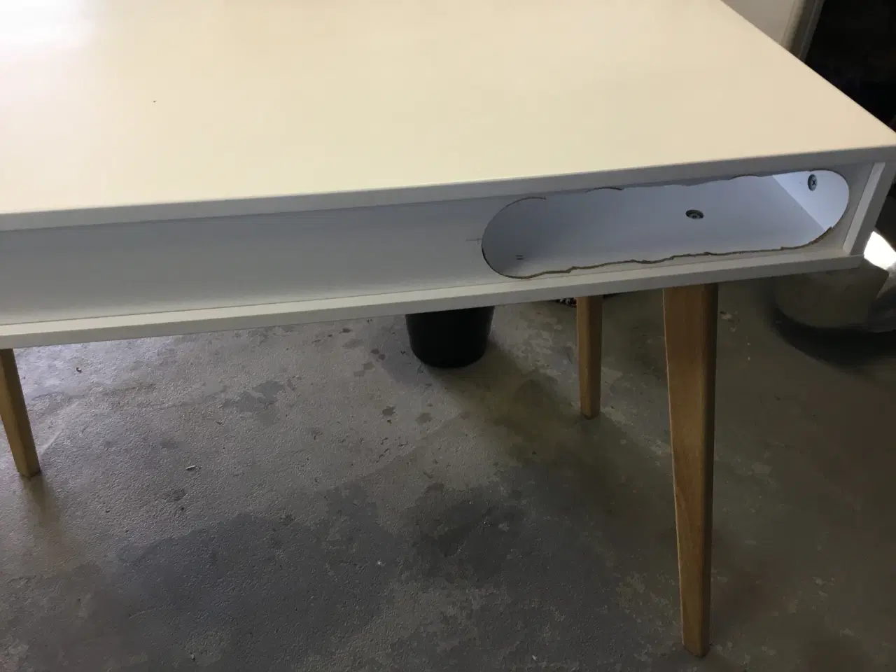 Billede 2 - Skrivebord