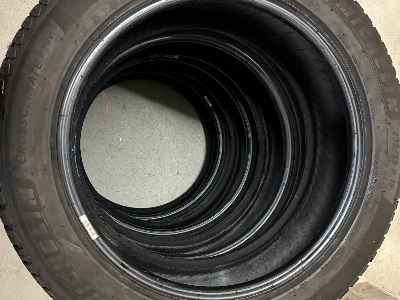 Billede 2 - Michelin CrossClimate 2 SUV Helårsdæk 235/55 R19