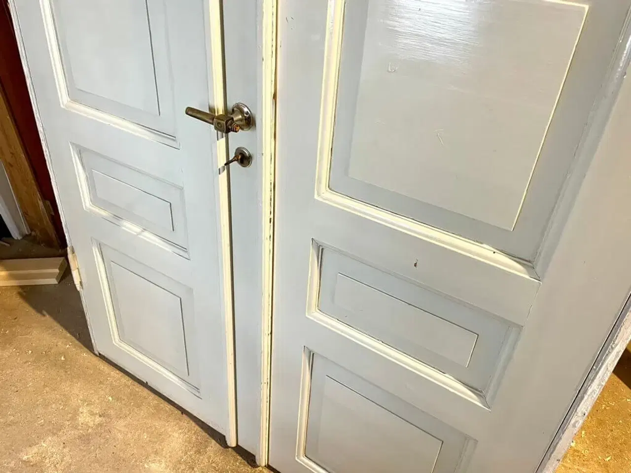 Billede 3 - Smuk, dobbelt fløjdør med karm
