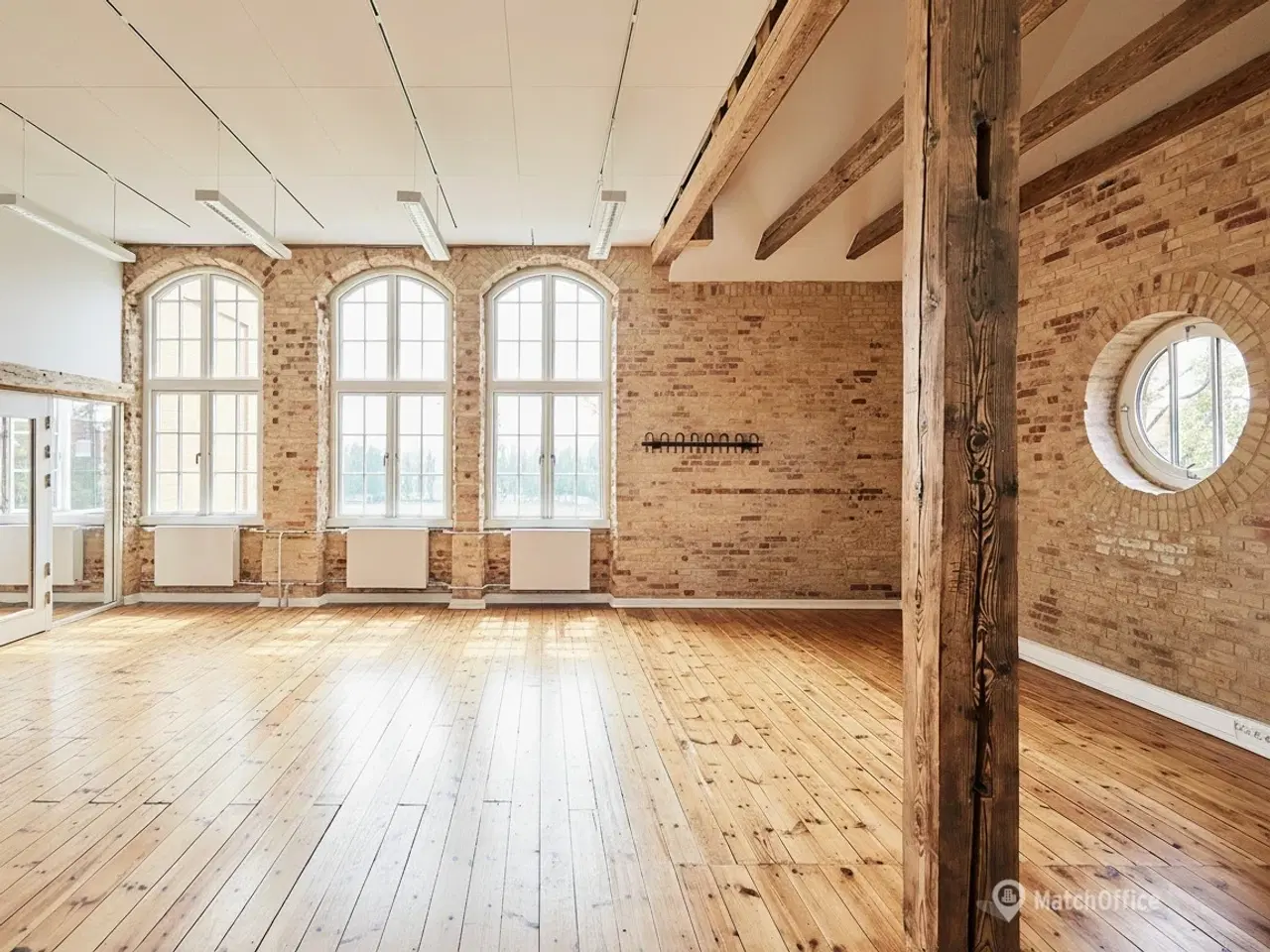 Billede 13 - To sammenhængende etager i tidligere ikonisk byskole