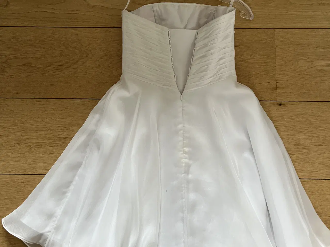 Billede 2 - Konfirmationskjoler og selskabskjole 